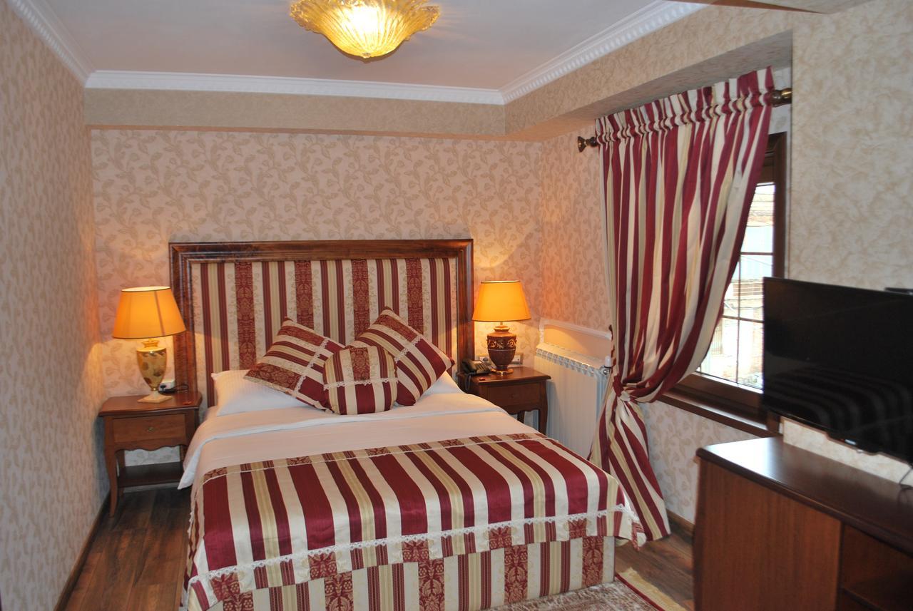 Hotel Vila Sigal Korce Bagian luar foto