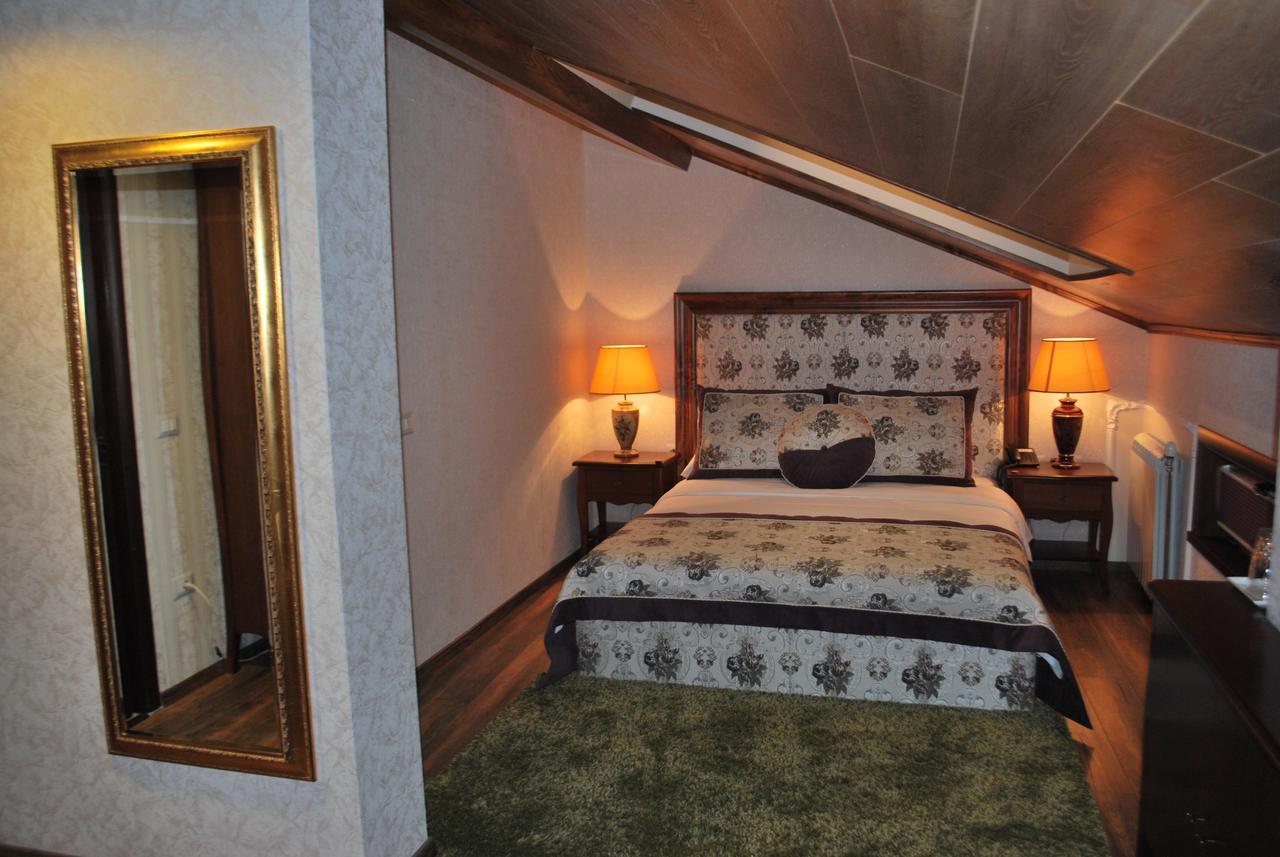 Hotel Vila Sigal Korce Bagian luar foto
